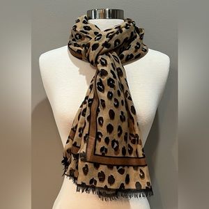 Leopard scarf